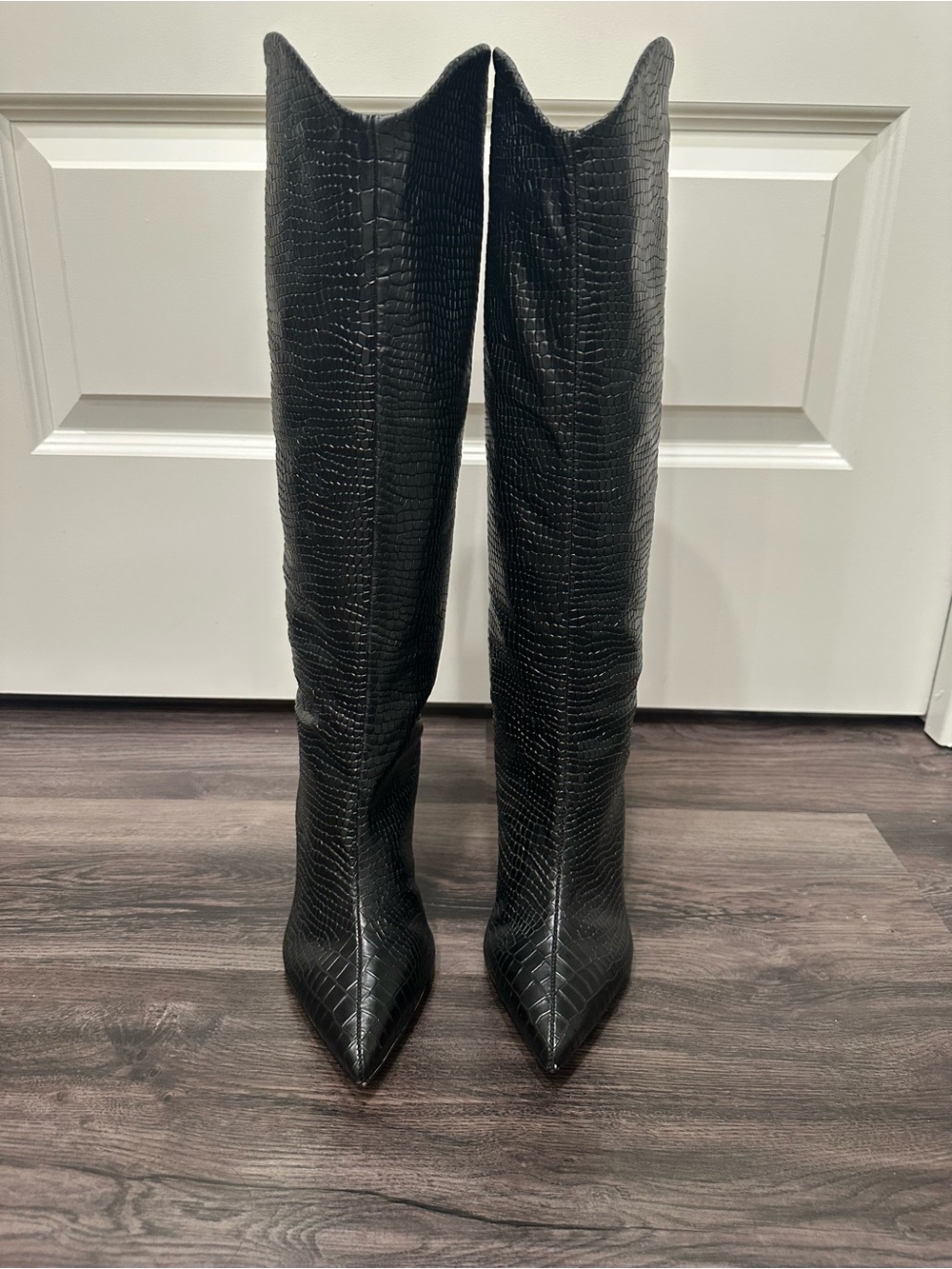 Schutz Maryana black croc knee boots 8.5 NWOT - Picture 2 of 6
